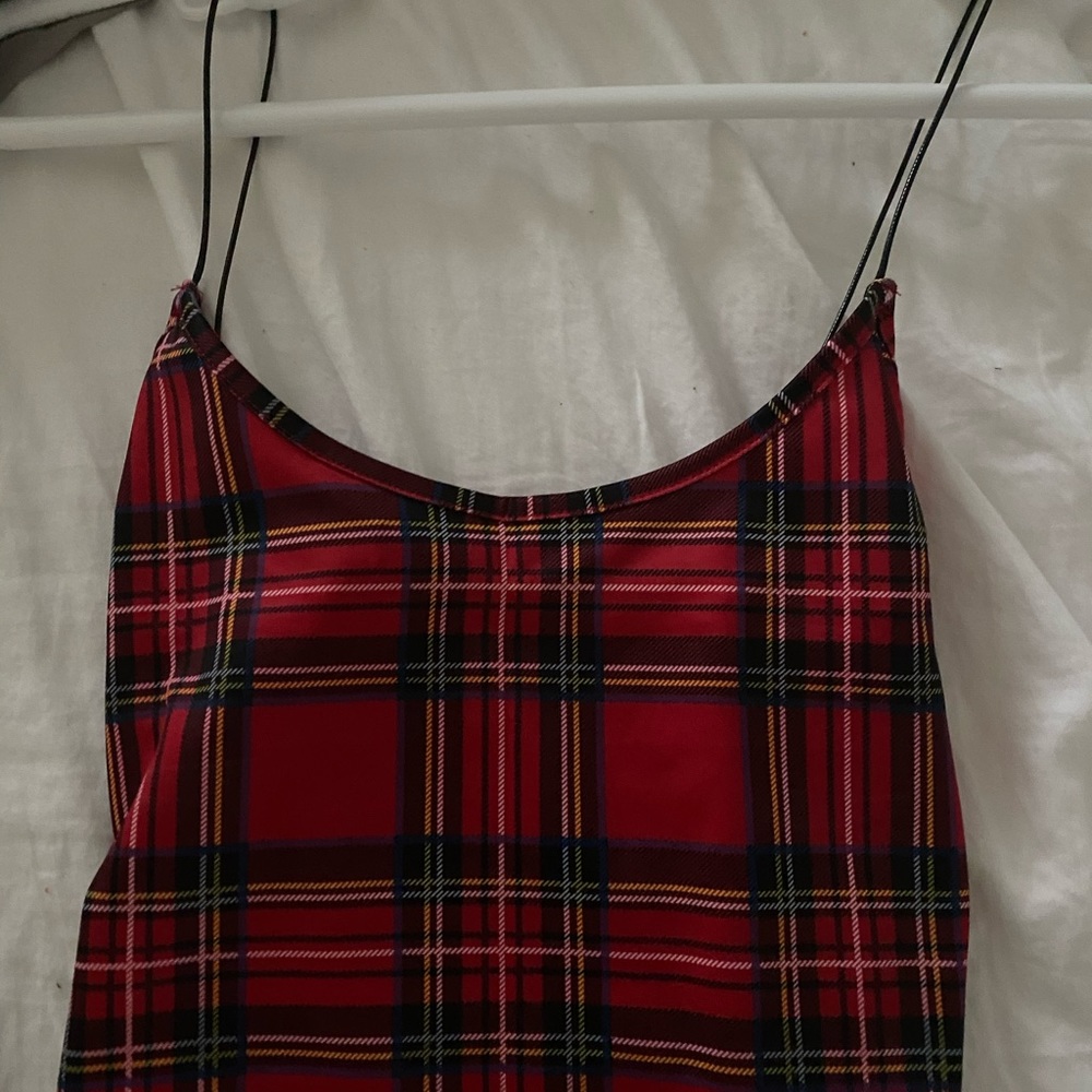 Super cute crop top brand new and never worn